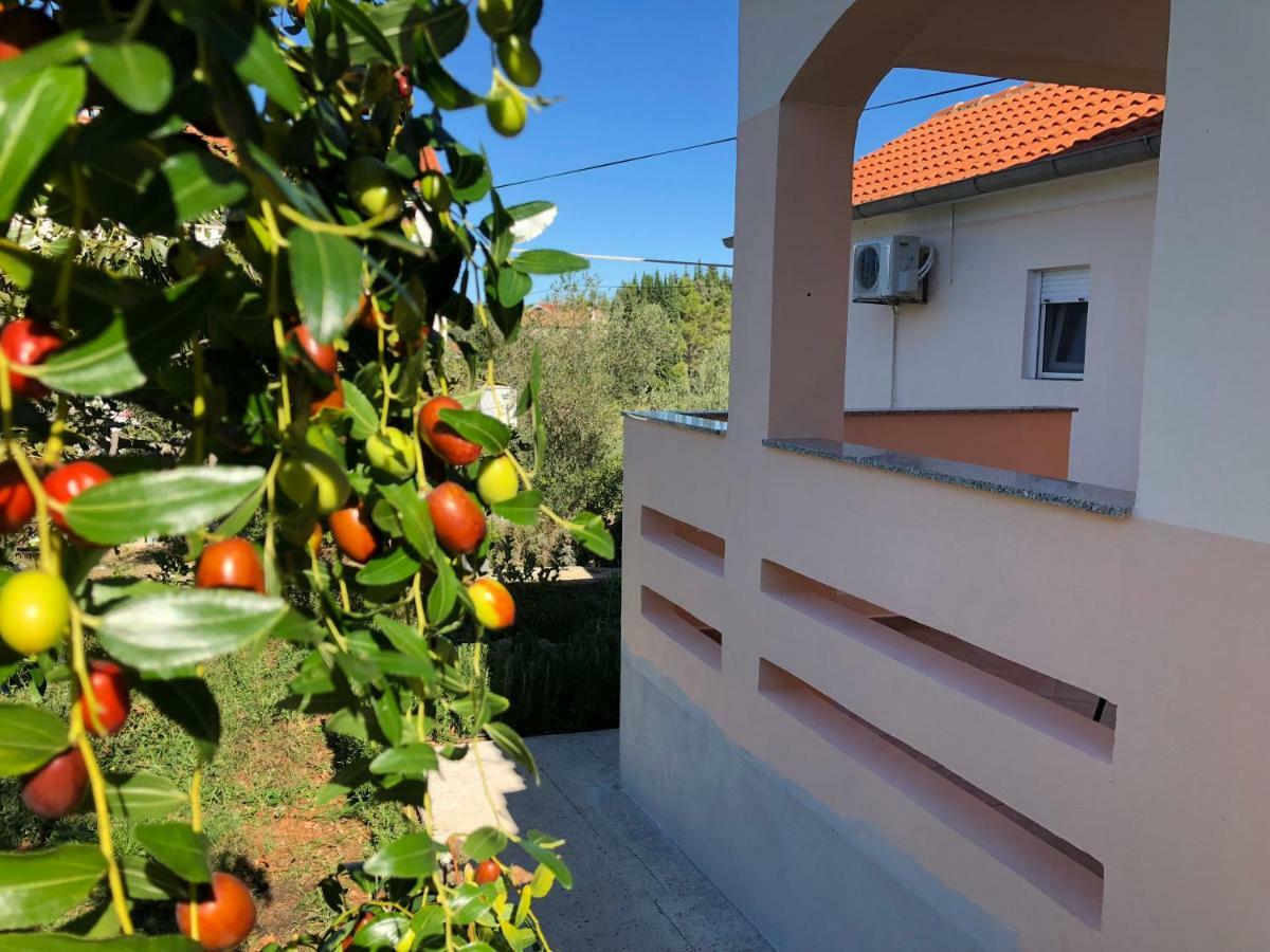 Roses Apartment Lukoran Екстер'єр фото