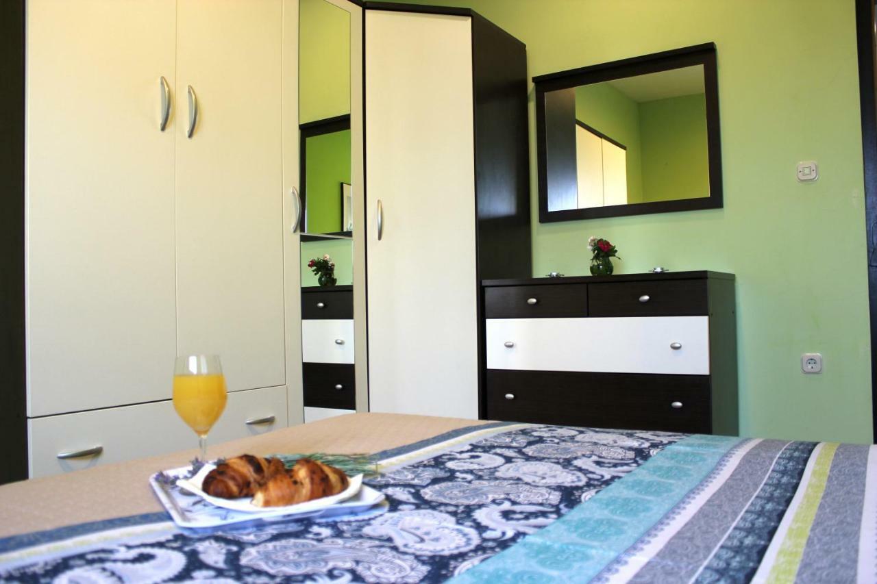 Roses Apartment Lukoran Екстер'єр фото